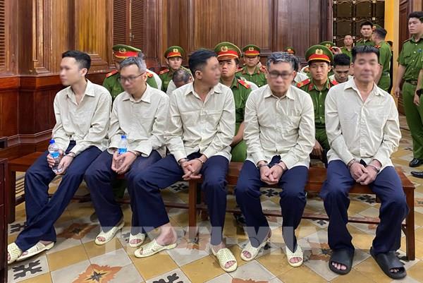 Xét xử sơ thẩm vụ án cựu Chủ tịch UBND tỉnh An Giang tiếp tay khai thác cát lậu