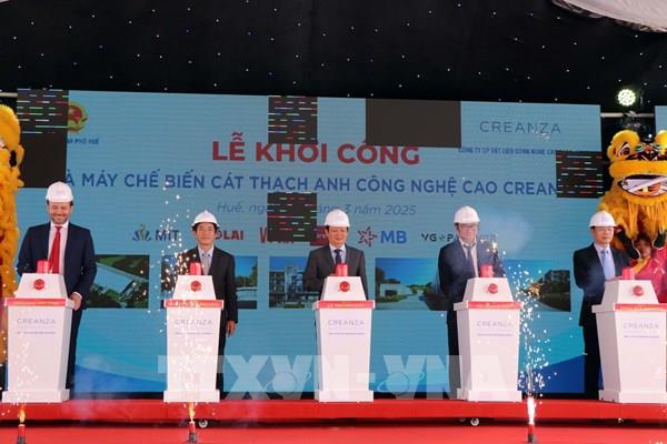 Huế khởi công hai dự án sản xuất vật liệu xây dựng 