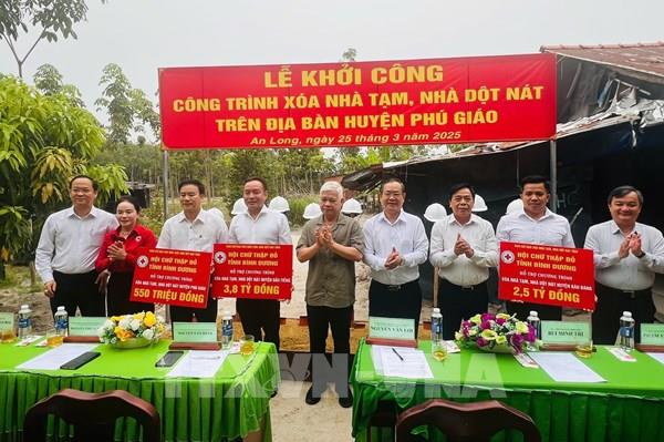 Xóa nhà tạm, xây tương lai