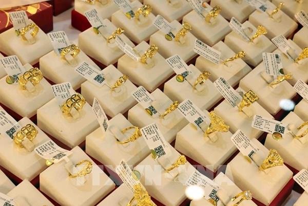 Đầu tư vàng thời điểm này: Lợi nhuận cao hay rủi ro lớn?