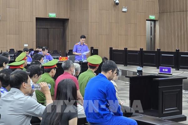 Vụ mua bán hơn 19.000 hóa đơn: Bị cáo Nguyễn Đăng Thuyết bị đề nghị từ 15-16 năm tù