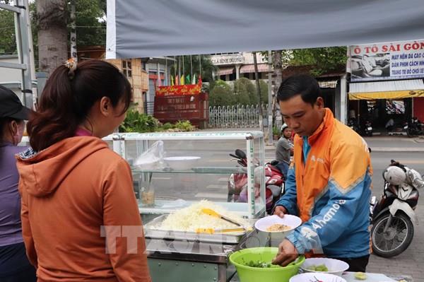 Lan tỏa mô hình bữa ăn "0 đồng" tại Bình Dương