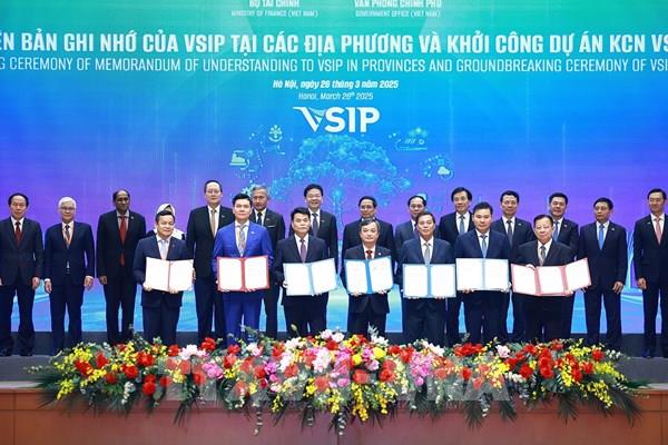 Ký kết hợp tác triển khai dự án VSIP tại Hưng Yên, Hải Phòng, Hải Dương và Bình Dương