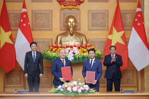 Việt Nam và Singapore hợp tác triển khai thanh toán xuyên biên giới qua mã QR