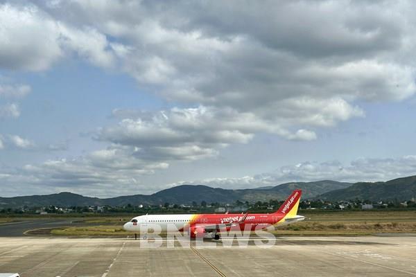 Vietjet tạm ngừng 8 chuyến bay do ảnh hưởng bão số 3