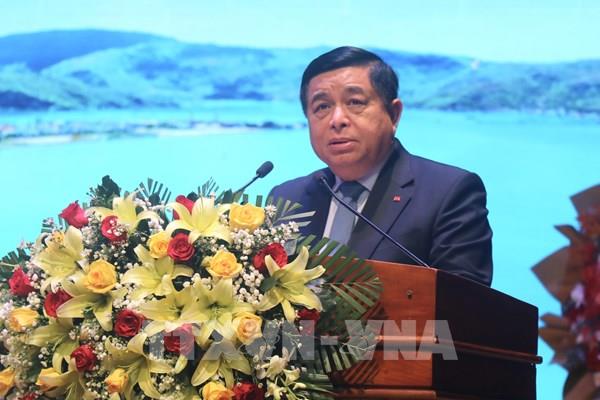 Bình Định ký kết, trao quyết định đầu tư 62 dự án, tổng vốn hơn 231.000 tỷ đồng