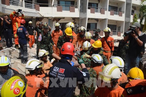 Động đất tại Myanmar: Đội cứu hộ QĐND Việt Nam phối hợp giải cứu thành công 1 nạn nhân