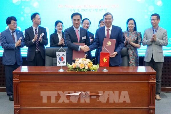 Đà Nẵng hợp tác với thành phố Pyeongtaek (Hàn Quốc) về công nghiệp bán dẫn, công nghệ cao