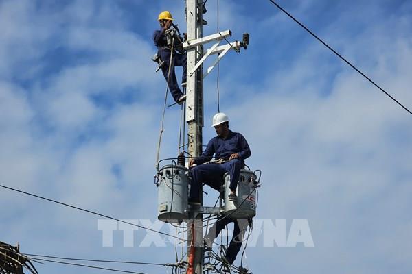 Bến Tre phấn đấu 50% công sở và nhà dân sử dụng điện mặt trời mái nhà 