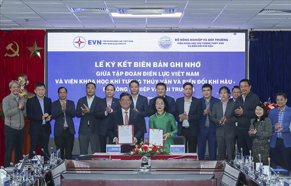 EVN ký các Biên bản ghi nhớ hợp tác