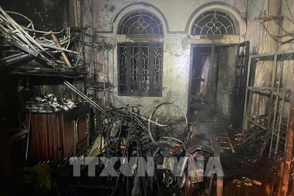  Cháy nhà dân lúc nửa đêm, một người tử vong