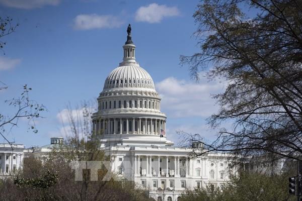 Thượng viện Mỹ muốn loại bỏ ưu đãi thuế cho dự án năng lượng Mặt Trời