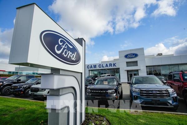 Canada tuyên bố áp thuế đối với ôtô của Mỹ