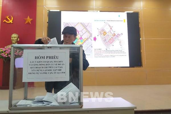 Hà Nội "chạy đua" thời gian để cải tạo chung cư cũ