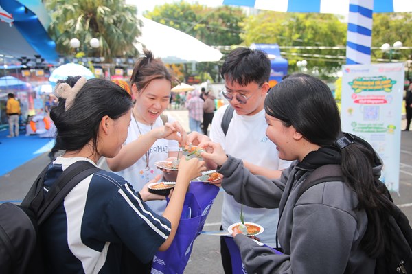 Vietravel Airlines giảm 20% giá vé tại Ngày hội Du lịch TP. Hồ Chí Minh