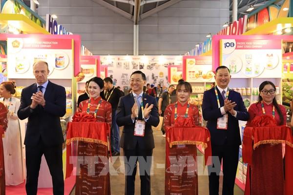 Việt Nam nổi bật tại Triển lãm thực phẩm và đồ uống ở Singapore