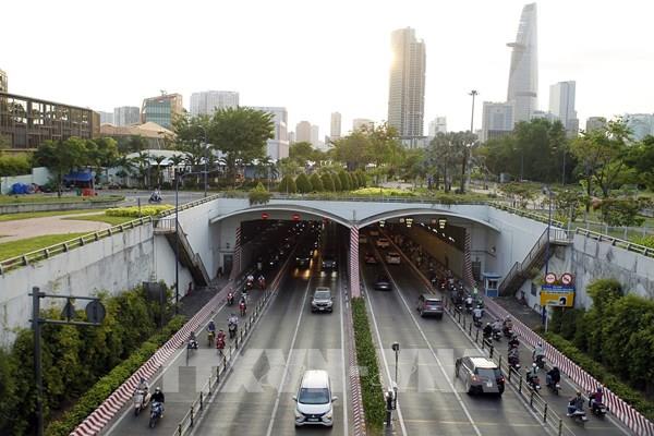 Cấm xe lưu thông qua hầm sông Sài Gòn vào buổi chiều trong 3 ngày