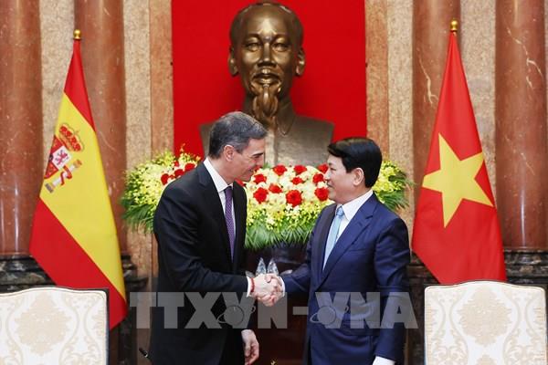 Chủ tịch nước Lương Cường tiếp Thủ tướng Tây Ban Nha Pedro Sánchez