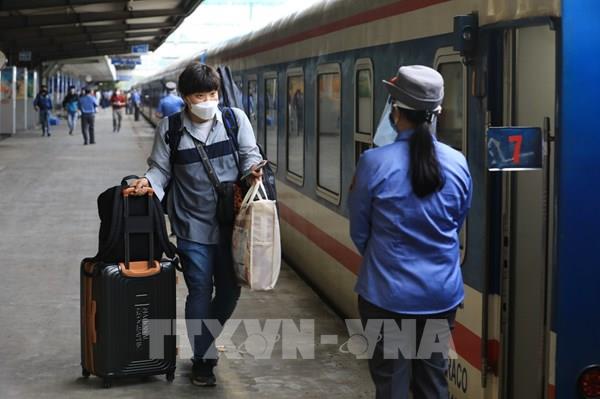 Thời gian Đường sắt Việt Nam chạy đôi tàu mang tên “Đoàn tàu Thống nhất”