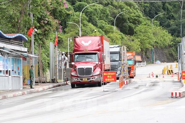 Thông tin về thời gian thông quan hàng hóa các cửa khẩu tại Lạng Sơn dịp nghỉ Lễ 1/5