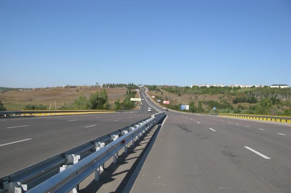 Gia hạn Hiệp định vận tải đường bộ EU-Ukraine đến hết năm 2025