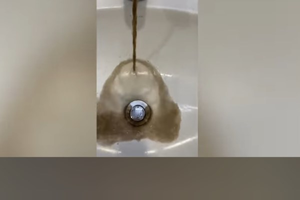 Hà Nội chỉ đạo khẩn xác minh thông tin nước máy có mùi hôi tanh