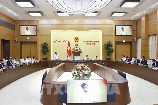 Phiên họp thứ 44 Ủy ban Thường vụ Quốc hội: Làm rõ việc phân quyền quyết định chủ trương đầu tư nhà máy điện hạt nhân