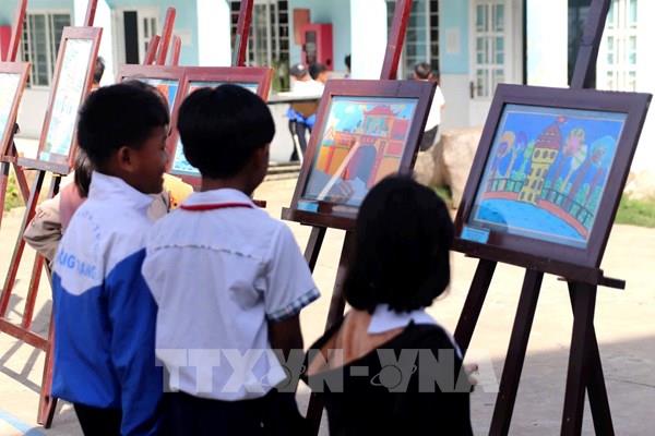 Bình Thuận đưa di sản văn hóa địa phương đến với trẻ em vùng cao