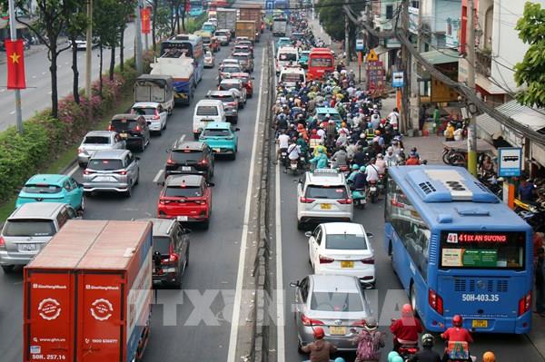 Bộ Xây dựng xử lý "điểm đen" giao thông phục vụ hoạt động kỷ niệm ngày 30/4