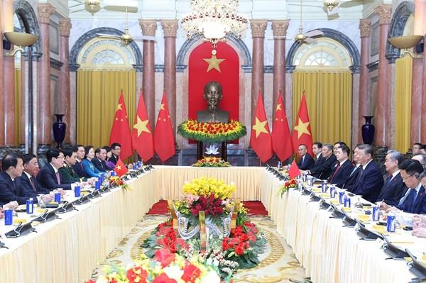 Chủ tịch nước Lương Cường hội đàm với Tổng Bí thư, Chủ tịch nước Trung Quốc Tập Cận Bình