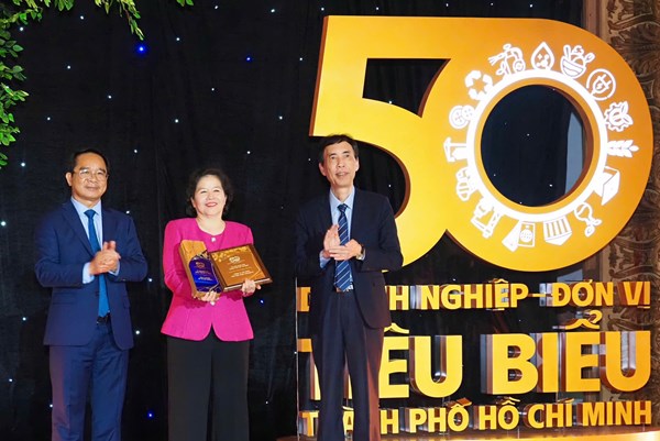 Vinamilk được vinh danh là doanh nghiệp tiêu biểu của TP. Hồ Chí Minh