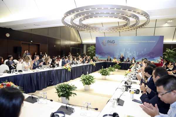 Đổi mới tài chính và chiến lược huy động vốn cho tăng trưởng xanh toàn cầu