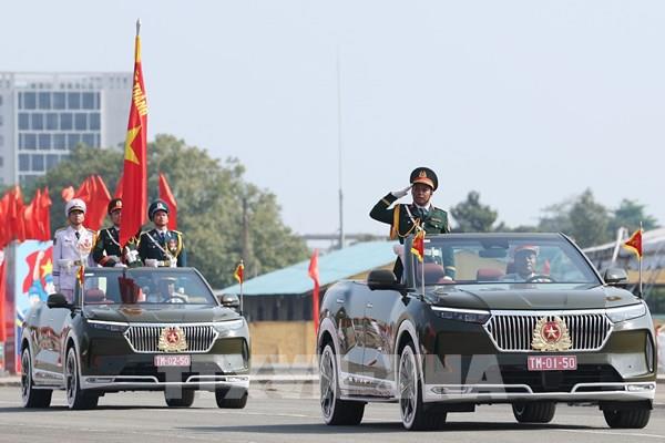 Hình ảnh hợp luyện các lực lượng tham gia diễu binh, diễu hành