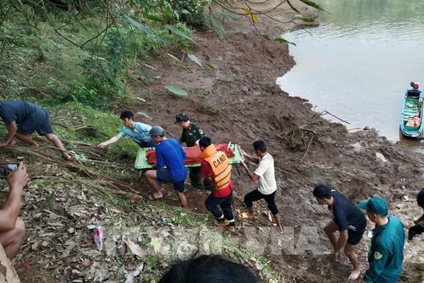 Tìm thấy thi thể hai anh em đuối nước nơi thủy điện xả nước