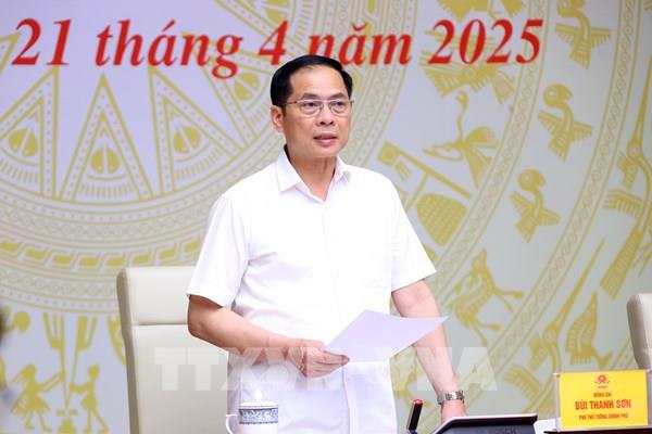 Khởi tố 1.328 vụ với 2.046 đối tượng buôn lậu, gian lận thương mại và buôn bán hàng giả