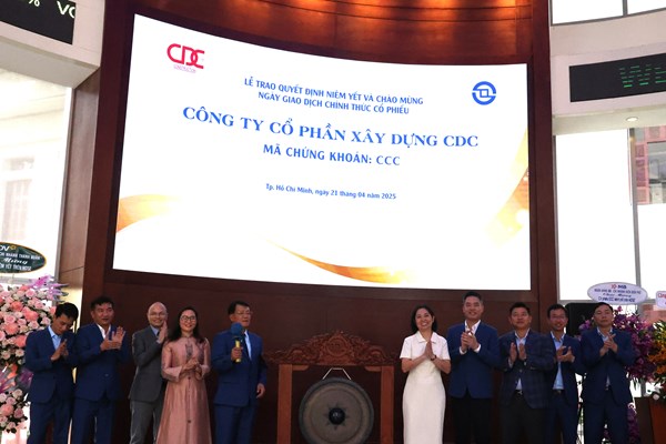Cổ phiếu CCC tăng trần ngay ngày đầu tiên lên sàn HoSE