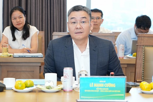 Petrovietnam và Hòa Phát trao đổi về hợp tác toàn diện