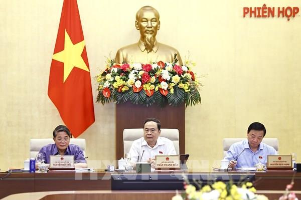 Chính phủ đề xuất tiếp tục thực hiện chính sách giảm thuế giá trị gia tăng