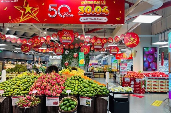 Lotte Mart khuyến mãi lớn dịp nghỉ lễ 30/4