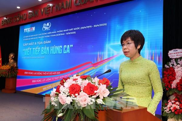 Viết tiếp bản hùng ca Thông tấn