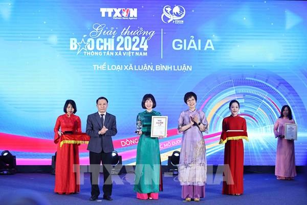 Giải thưởng Báo chí TTXVN 2024: Ghi nhận sự cống hiến của các nhà báo Thông tấn trên tất cả các loại hình thông tin