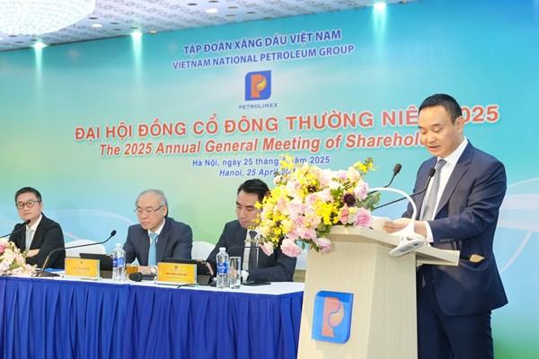 Petrolimex: Nhiều rủi ro lớn và khó kiểm soát với hoạt động kinh doanh xăng dầu