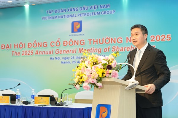 Petrolimex sẽ chuyển dịch năng lượng theo thực tiễn