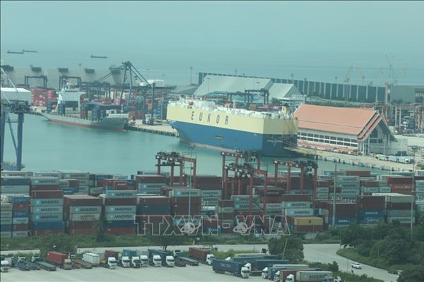 Thái Lan hạ dự báo tăng trưởng kinh tế năm 2025