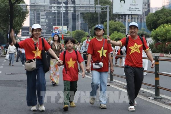 Không khí trước giờ Tổng duyệt cấp Nhà nước lễ kỷ niệm, diễu binh, diễu hành