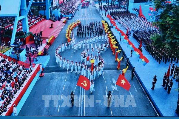 Hình ảnh lễ Tổng duyệt diễu binh, diễu hành kỉ niệm 50 năm giải phóng miền Nam