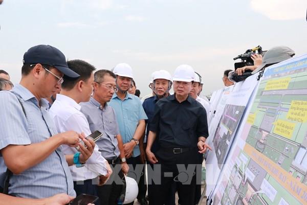 Phó Thủ tướng Trần Hồng Hà kiểm tra tiến độ thực hiện các dự án trọng điểm tại Quảng Trị