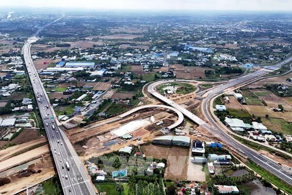 Nghiêm cấm chiếm giữ, hủy trái phép tài liệu lưu trữ trong quá trình sắp xếp bộ máy