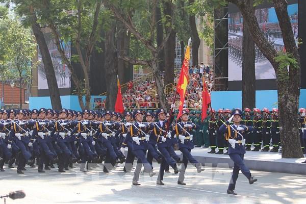 Tham gia sự kiện diễu binh, người dân cần lưu ý gì?