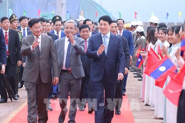 Chủ tịch nước Lương Cường tiếp Tổng Bí thư, Chủ tịch nước Lào Thongloun Sisoulith